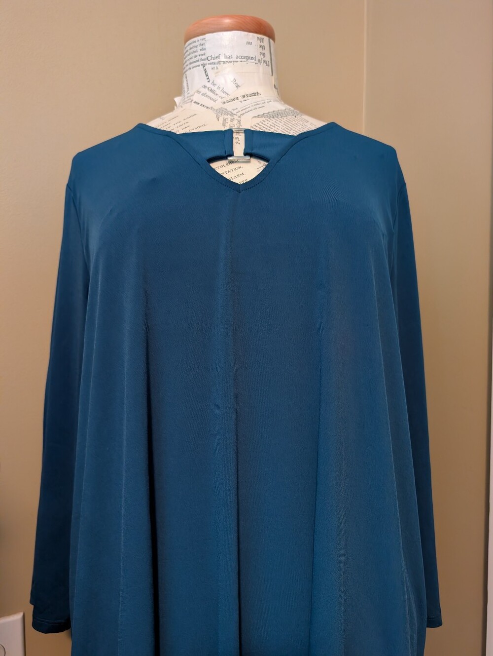 NWT Avenue 18 20 Plus Teal Long Sleeve Top Blouse With Buckle Detail XL